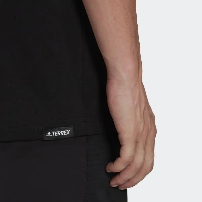 ADIDAS Camiseta Terrex Mountain Fun Graphic - Ropa de Outdoor para Aventuras 5 ADIDAS Camiseta Terrex Mountain Fun Graphic - Ropa de Outdoor para Aventuras - Imagen 5